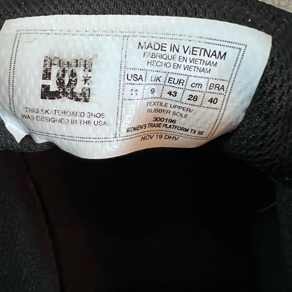 DC Women’s Trase Platform TX SE Lace Up Skateboard Shoe Black & Gold Size 11 - Picture 7 of 8